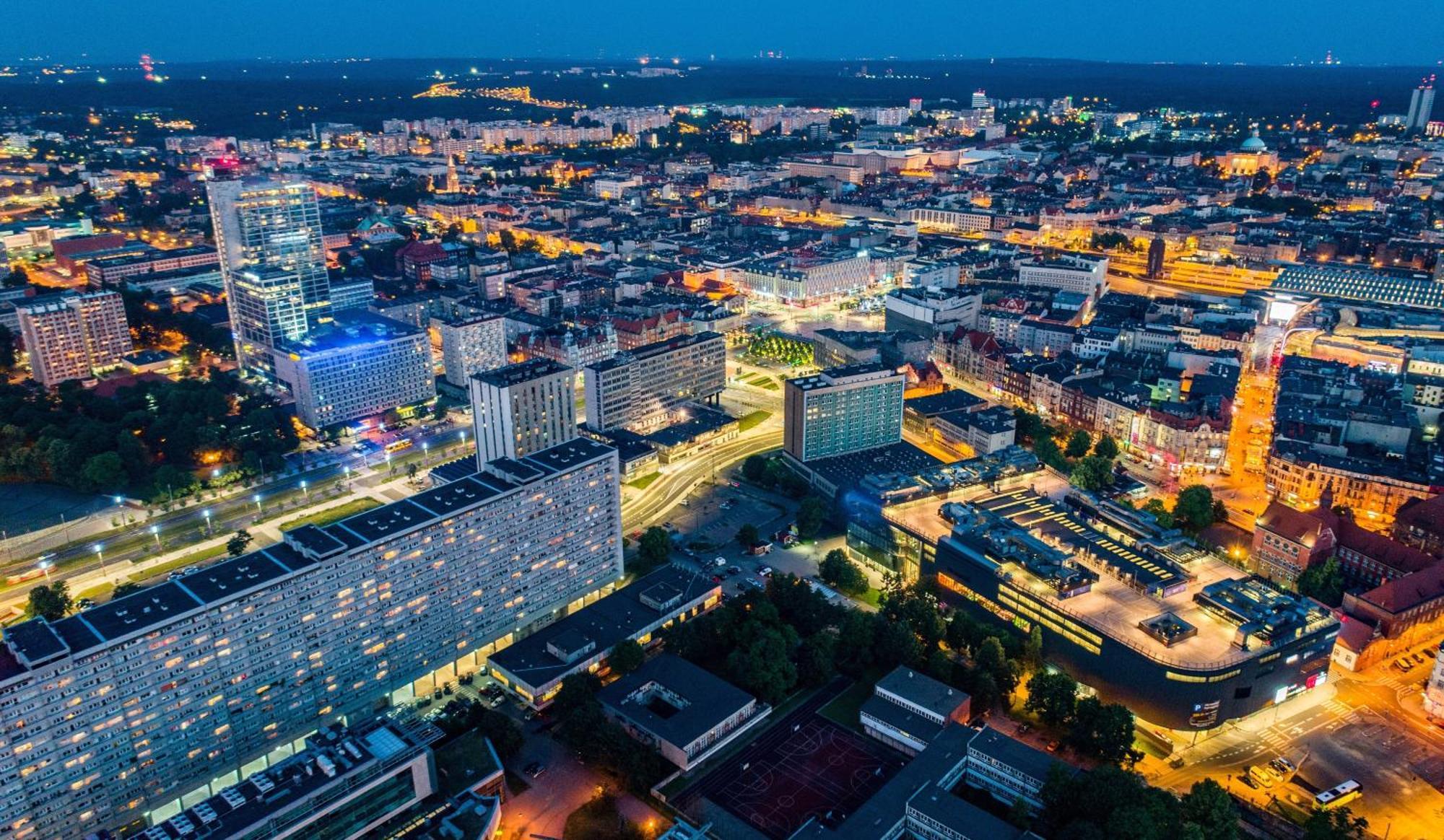 Urban Premium, Opolska 10 No 90, 2 Free Garages, Self Check-in Apartment *
